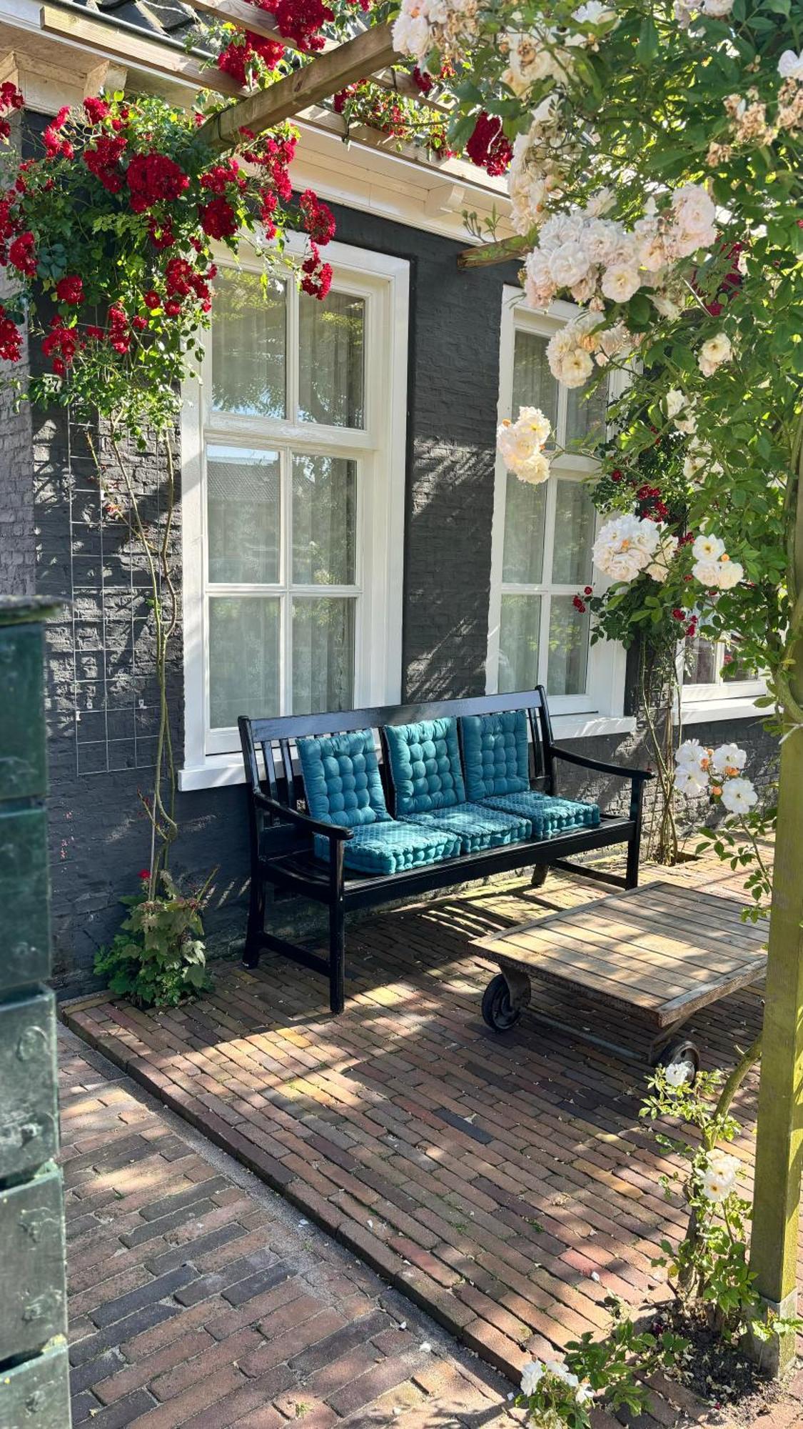 Hus Fan Eartiids Apartamento Huns Exterior foto