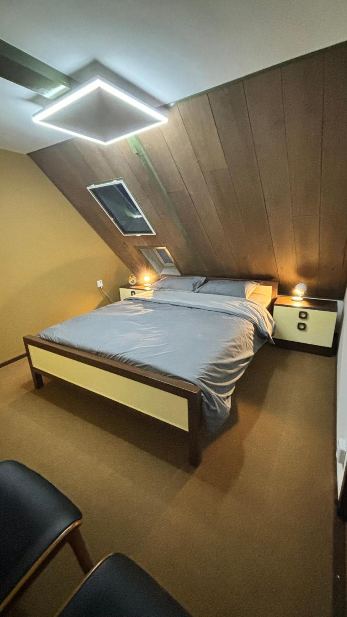 Hus Fan Eartiids Apartamento Huns Exterior foto