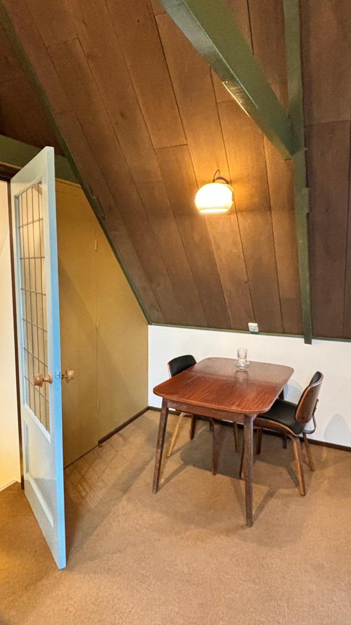 Hus Fan Eartiids Apartamento Huns Exterior foto